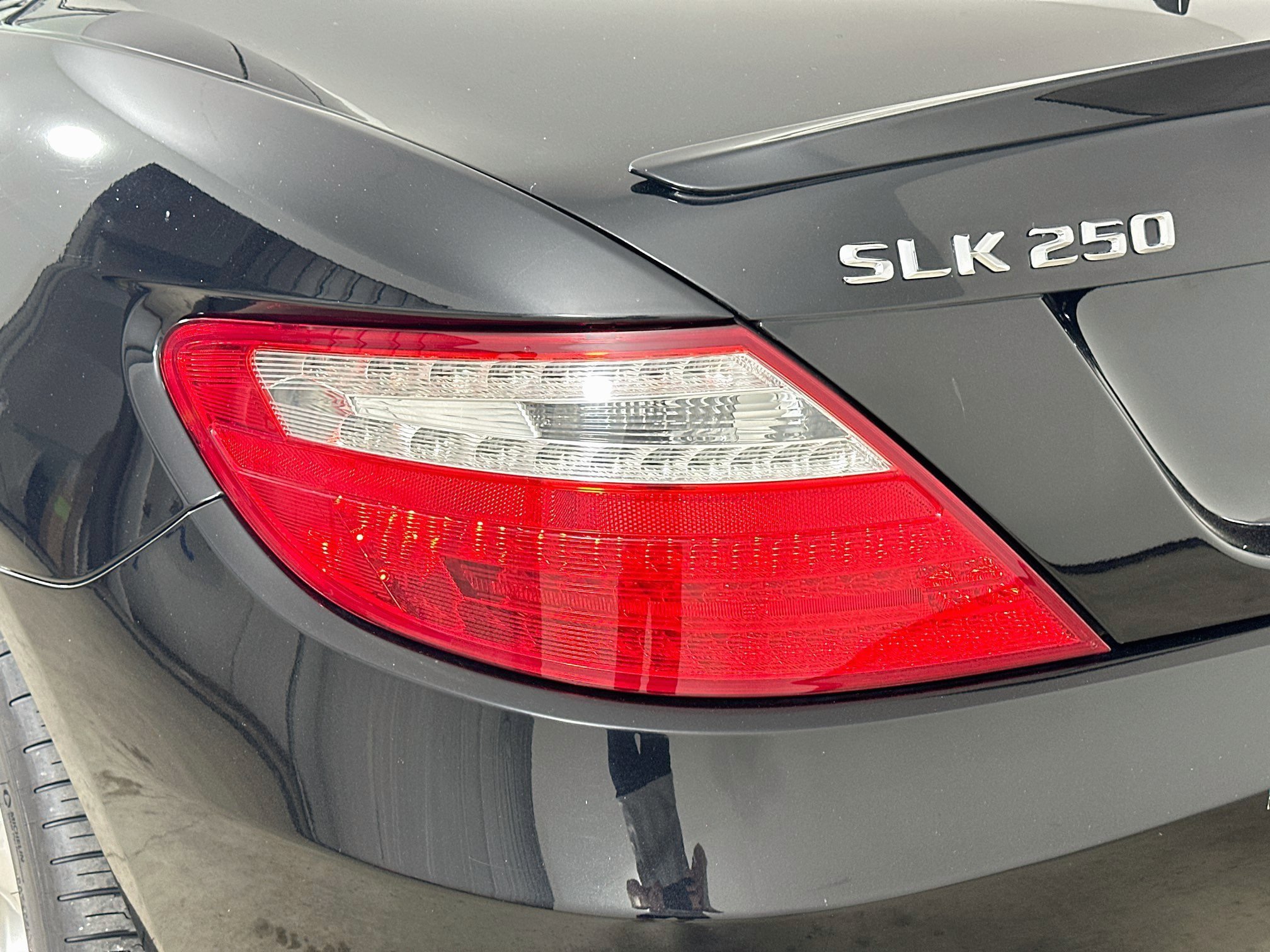 Certified 2015 Mercedes-Benz SLK 250 image 38