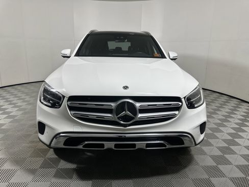 Used 2022 Mercedes-Benz GLC 300 4MATIC image 2