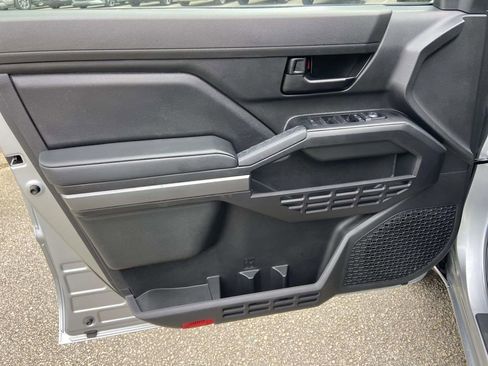 Used 2024 Toyota Tacoma SR5 RWD image 12