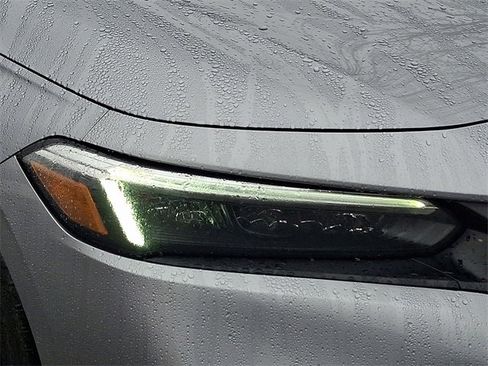 Certified 2024 Honda Civic Sport image 9