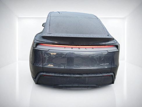 Used 2026 Tesla Model Y Long Range AWD/4WD image 5
