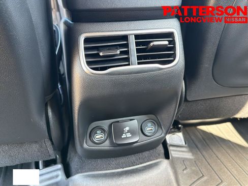 Used 2023 Hyundai Santa Fe Limited AWD/4WD image 20
