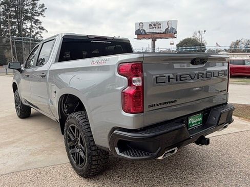 New 2026 Chevrolet Silverado 1500 Custom Trail Boss w/ LPO, Dark Essentials Package AWD/4WD image 6