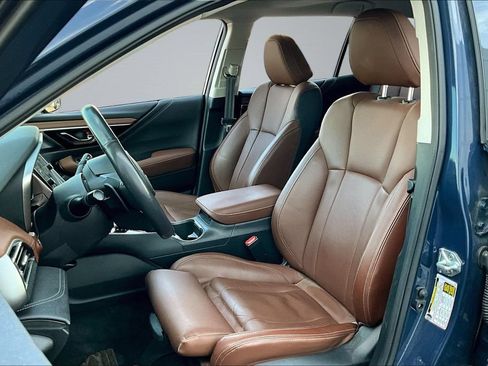 Used 2023 Subaru Outback Touring XT AWD/4WD image 17