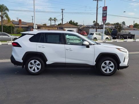 Used 2024 Toyota RAV4 LE FWD image 4