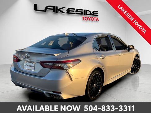 Used 2023 Toyota Camry XSE image 6