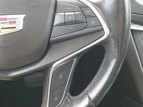 Used 2019 Cadillac XT5 Luxury FWD image 18