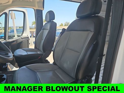 Used 2023 RAM ProMaster 2500 FWD image 14
