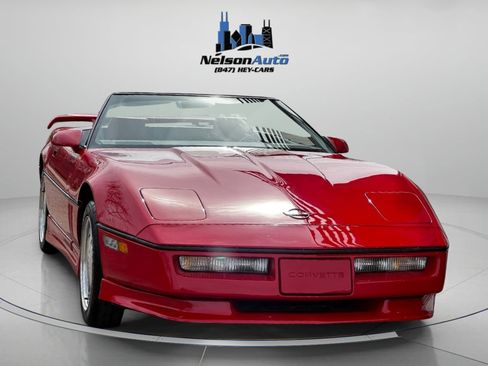 Used 1988 Chevrolet Corvette Convertible RWD image 2