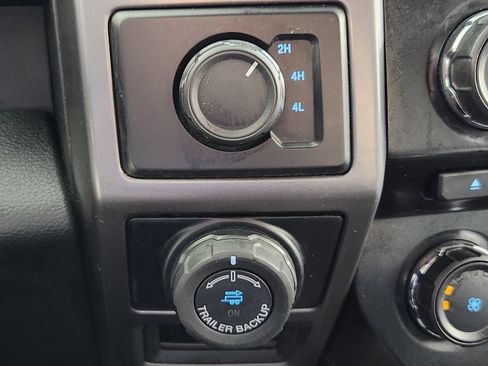 Used 2016 Ford F150 XLT w/ Equipment Group 302A Luxury AWD/4WD image 25