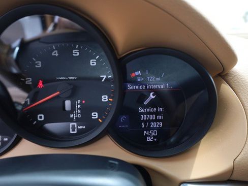Used 2016 Porsche Cayman RWD image 29
