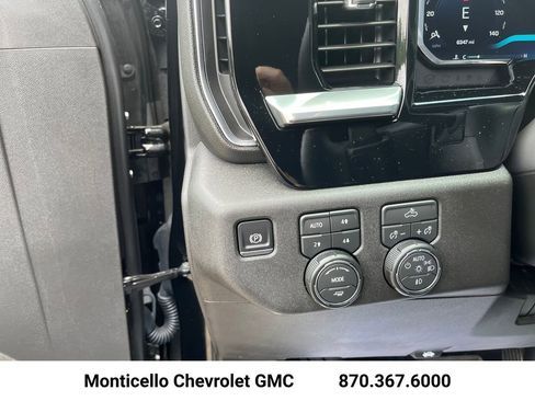 New 2026 Chevrolet Silverado 1500 RST w/ Convenience Package II AWD/4WD image 12