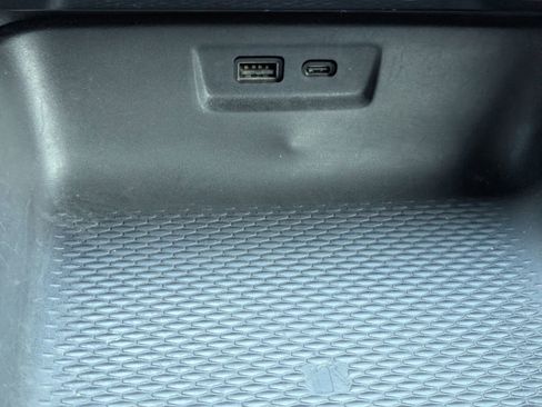 Used 2025 GMC Terrain Elevation FWD image 24