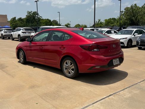 Used 2020 Hyundai Elantra SEL FWD image 6