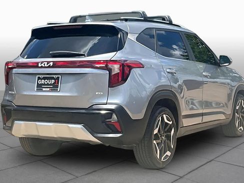 Certified 2025 Kia Seltos SX w/ SX Sunroof Package AWD/4WD image 13
