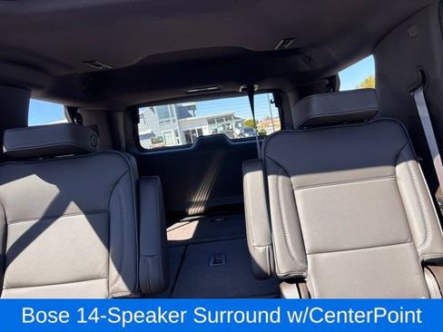 Used 2023 GMC Yukon Denali w/ Advanced Technology Package AWD/4WD image 18
