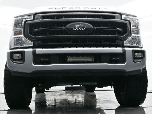 Used 2020 Ford F250 Lariat w/ Lariat Ultimate Package image 51