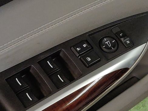Used 2016 Acura TLX V6 image 27