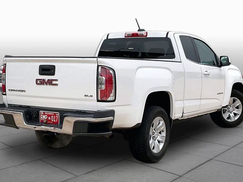 Used 2016 GMC Canyon SLE w/ SLE Convenience Package RWD image 14
