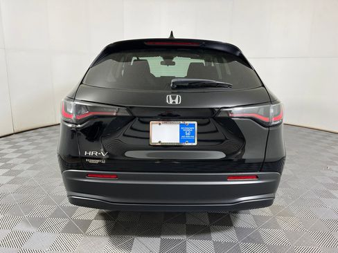 New 2026 Honda HR-V LX image 8