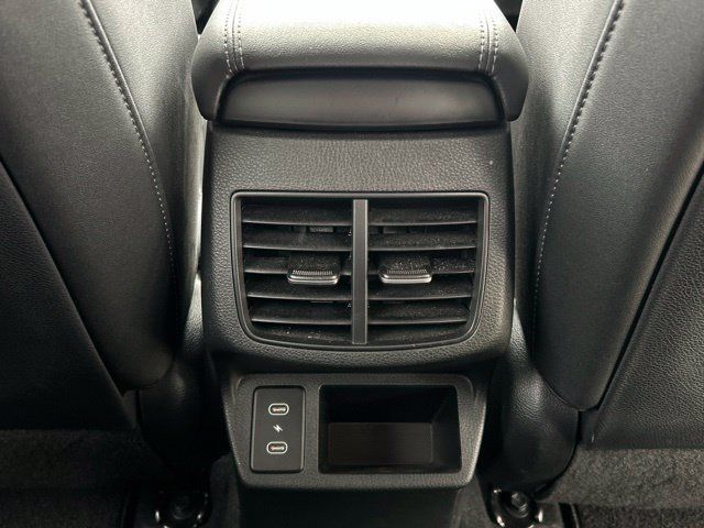 Used 2025 Kia Seltos S AWD/4WD image 45