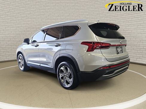 Certified 2023 Hyundai Santa Fe SEL AWD/4WD image 7