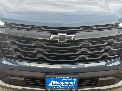 New 2026 Chevrolet Equinox LT w/ Convenience Package II image 4