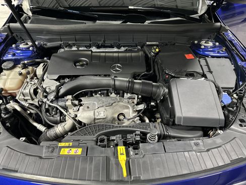 Certified 2023 Mercedes-Benz GLB 250 4MATIC image 15