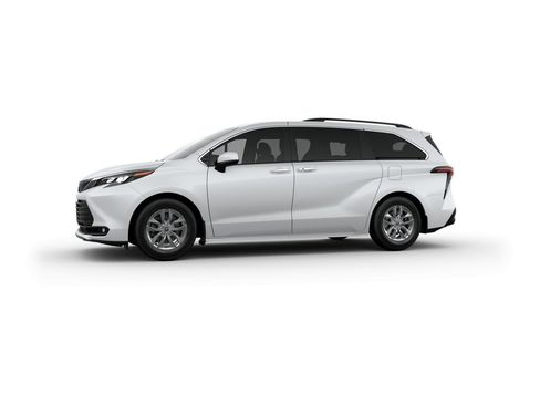 New 2025 Toyota Sienna XLE image 3