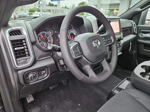 New 2026 RAM 2500 Big Horn AWD/4WD image 16