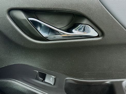 Used 2019 Chevrolet Traverse LT FWD image 30