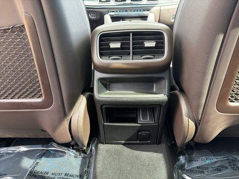 Used 2021 Mercedes-Benz GLE 350 4MATIC image 38