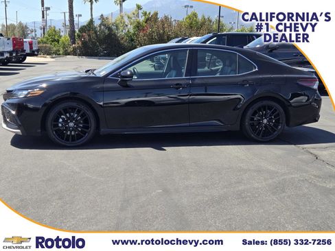 Used 2024 Toyota Camry XSE FWD image 4