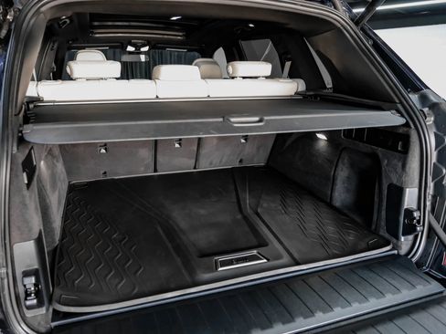 Used 2022 BMW X5 M50i w/ Premium Package image 56