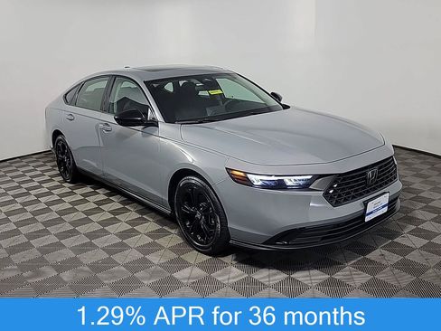 Certified 2025 Honda Accord SE image 1