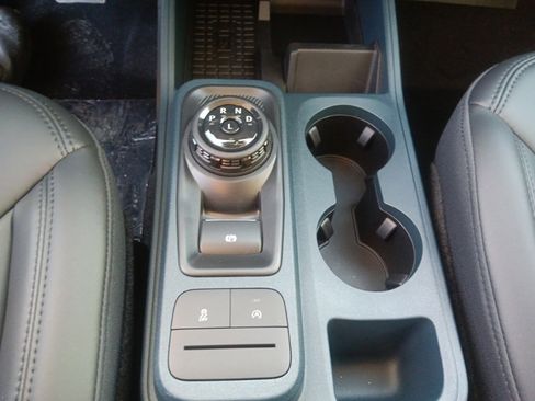 New 2025 Ford Maverick Lariat w/ Black Appearance Package image 31