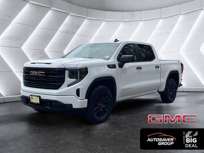 New 2026 GMC Sierra 1500 Pro w/ Graphite Edition
