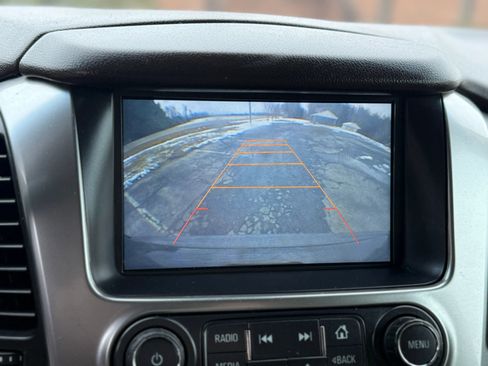 Used 2015 Chevrolet Tahoe LT image 20