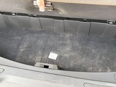 Used 2014 GMC Acadia SLT image 32