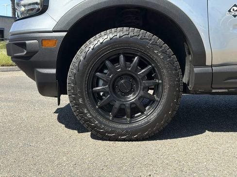 Certified 2023 Ford Bronco Sport Outer Banks AWD/4WD image 28