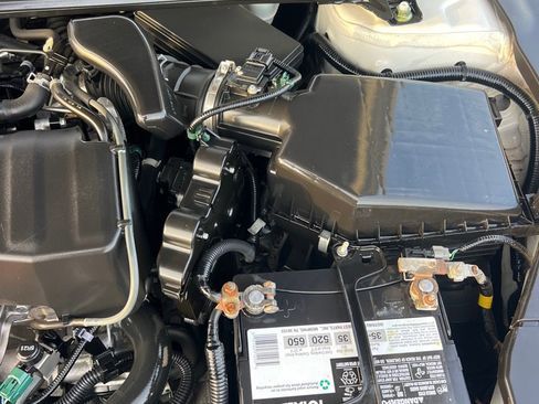 Used 2016 Acura TLX image 42