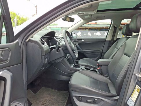 Certified 2020 Volkswagen Tiguan SEL AWD/4WD image 13