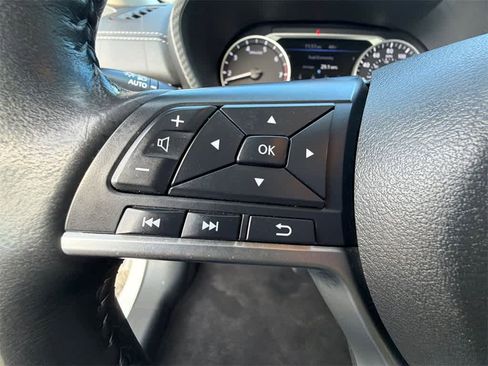 Used 2022 Nissan Sentra SV image 22