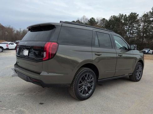 New 2025 Ford Expedition Platinum w/ Stealth Performance Package image 4