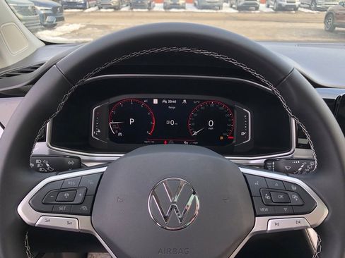 New 2026 Volkswagen Taos SEL image 19