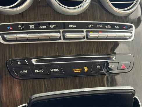 Used 2016 Mercedes-Benz GLC 300 4MATIC image 23