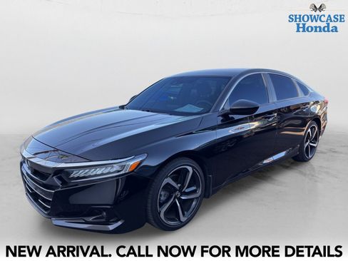 Used 2022 Honda Accord Sport image 2