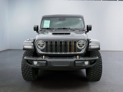 Used 2021 Jeep Wrangler Unlimited Rubicon w/ Trailer Tow Package AWD/4WD image 8