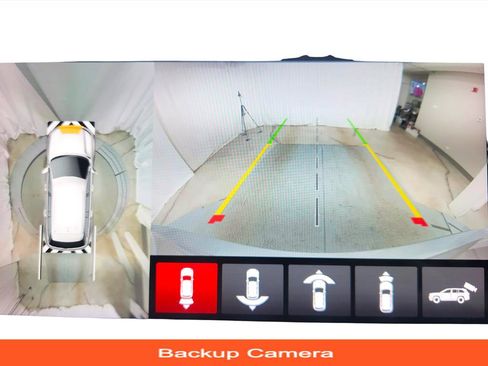 Used 2023 Jeep Grand Cherokee 4WD 4xe w/ Luxury Tech Group II image 18