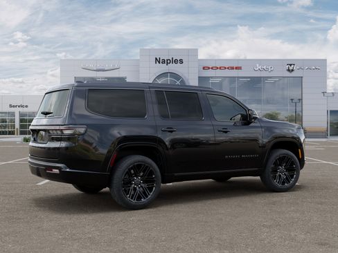 New 2026 Jeep Grand Wagoneer Limited AWD/4WD image 4